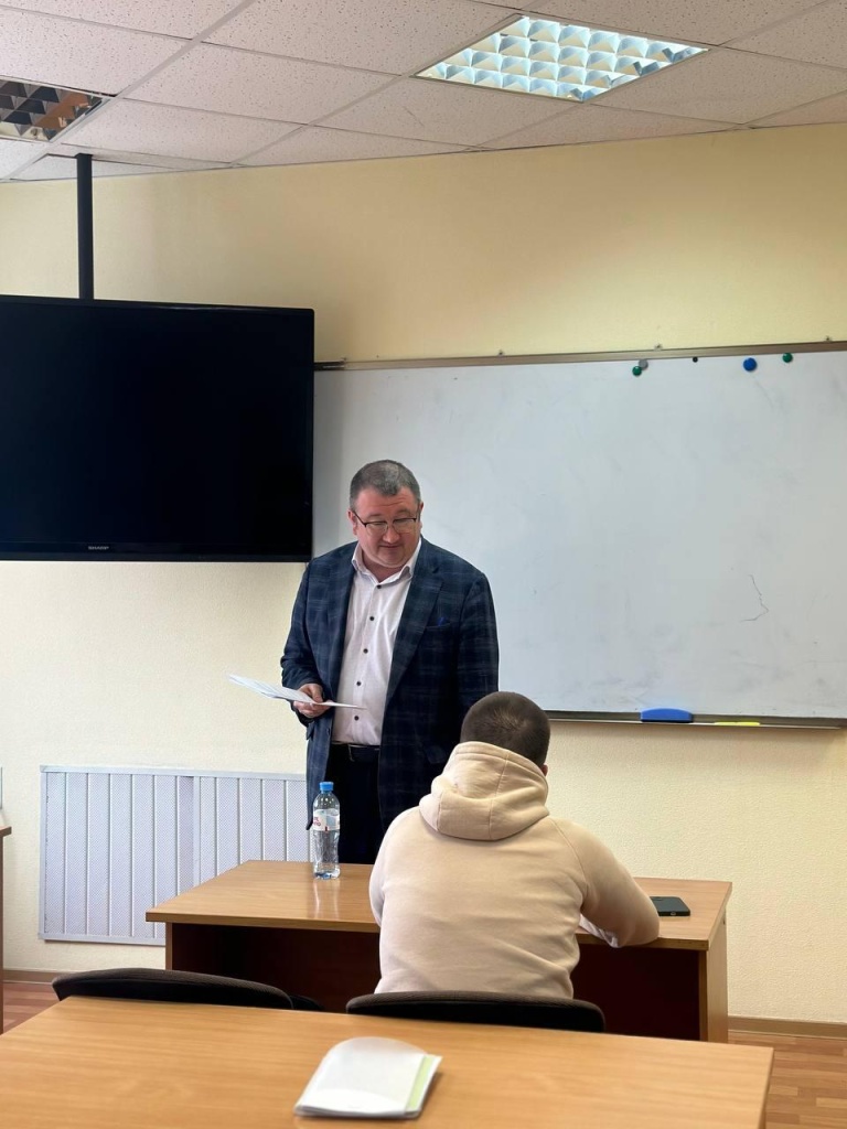 Пример взаимодействия студента с куратором Пример взаимодействия студента с куратором