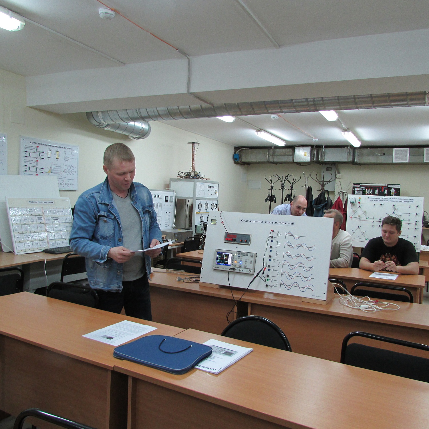 13.02.13 Эксплуатация и обслуживание электрического и электромеханического оборудования